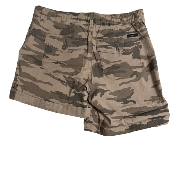 Sanctuary Taupe Olive Camo Roll-Hem Cargo Shorts - Picture 2 of 6
